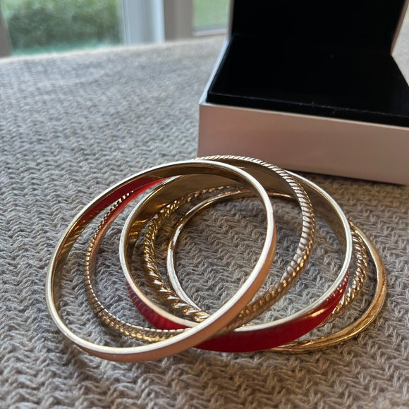 🆕 VINTAGE New Bangle bracelets Red and Gold tone - Picture 3 of 4